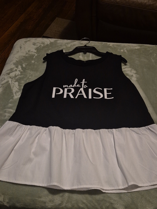 faith edit Tops - Black and White Ruffle Hem 'Made to Praise' Sleeveless Top Ptp 22"